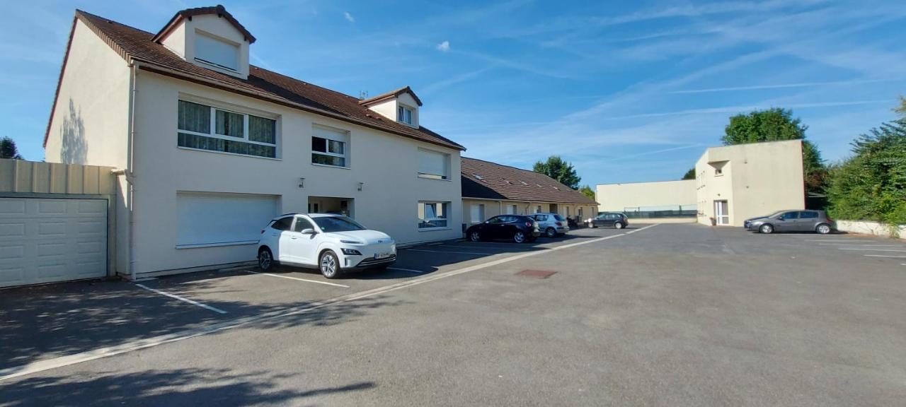 Apartamento L'AMAZONIE - ROISSY CDG - Parc Astérix - Paris Moussy-le-Neuf Exterior foto